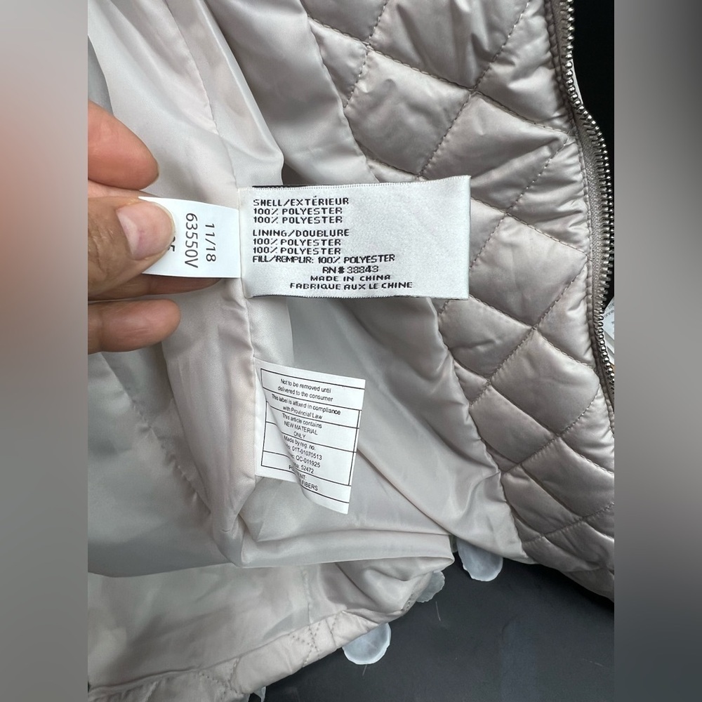 Brand new with tag Via Spiga's quilted coat is a cozy essential size Large - Picture 14 of 16